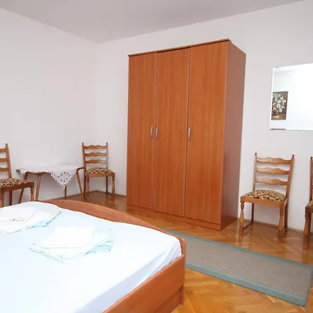 And With Parking Space - 6759 Πανσιόν Μακάρσκα